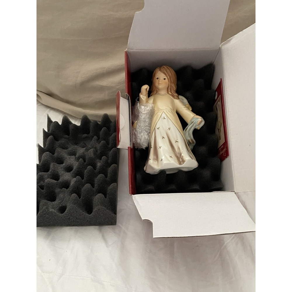 Goebel Annual Angel Weihnacht Jahresangel 2006 Limited Edition New In Box - Picture 4 of 16